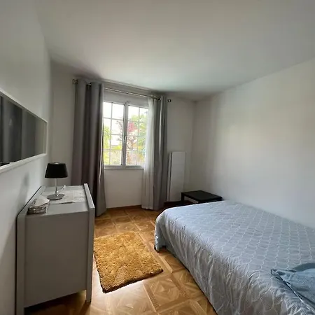 Maison Elegante 아파트