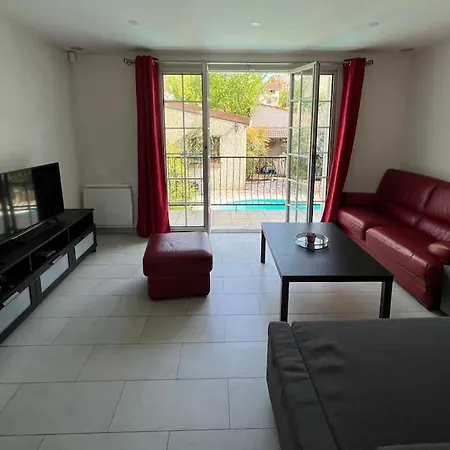 Maison Elegante 아파트